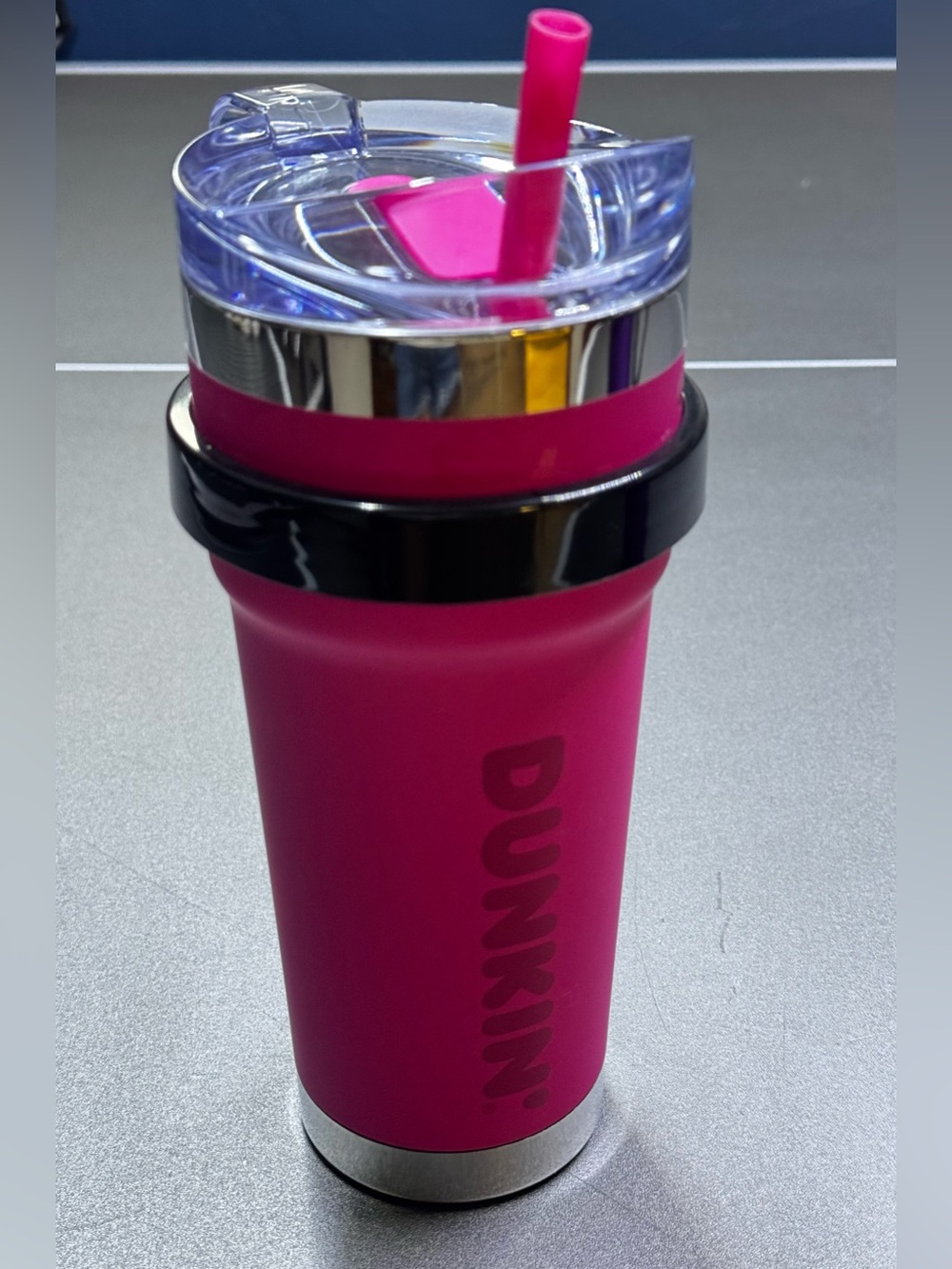 NEW Dunkin’ Donuts 24oz Pink Tumbler Summer 2020